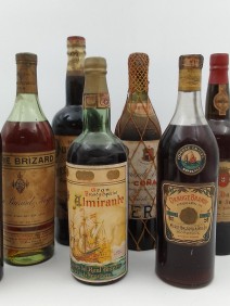 Vinhos e outras bebidas