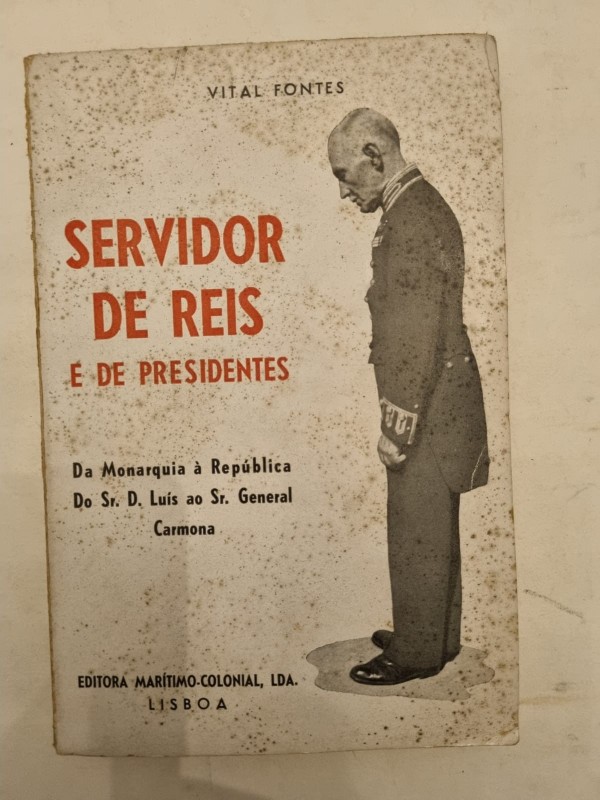 Portugal Lendário, José Viale Moutinho - Livro - Bertrand