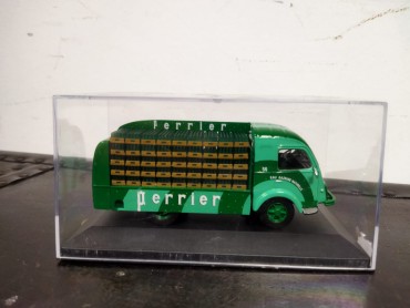 Miniatura Renault Galion - Perrier, escala 1/43, da Altaya