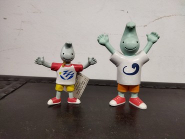 Dois bonecos do GIL em PVC (Mascote da EXPO 98)