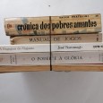 LOTE DIVERSO DE LIVROS