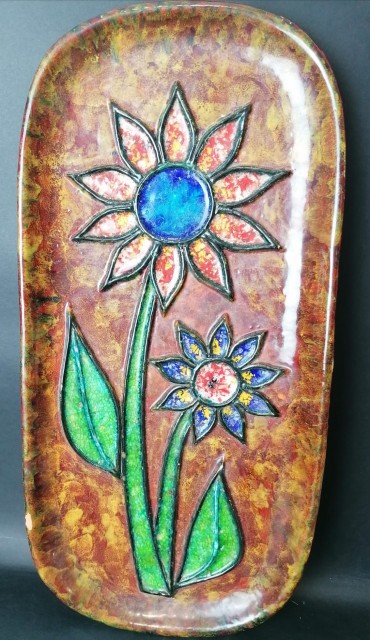 Prato de grandes dimensões 