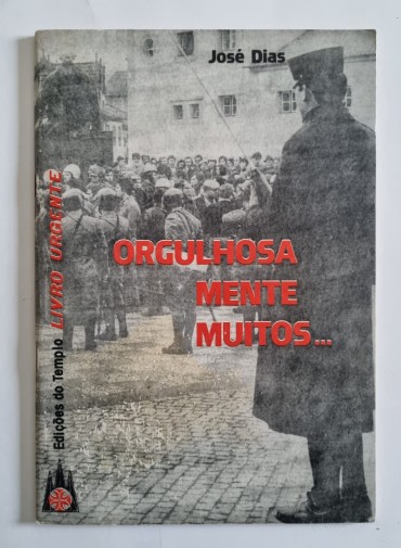 ORGULHOSAMENTE MUITOS… - PHOTOBOOK