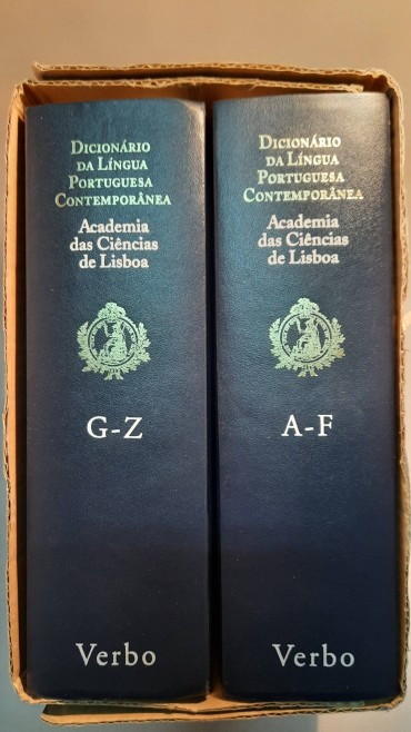 Dicionário da Lingua Portuguesa Contemporânea  em dois Volumes
