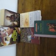 LOTE DIVERSO DE LIVROS