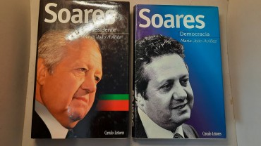 Dois Livros sobre «Soares» por Maria João Avillez	