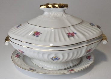 Terrina com travessa 