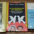 LOTE DIVERSO DE LIVROS