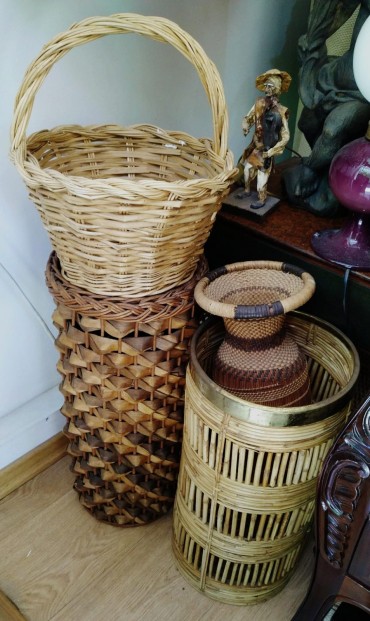 Lote de cestaria diversa