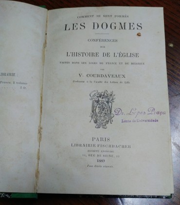 LES DOGMES