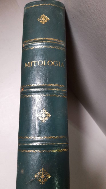 Grande Livro  “Mitologia”