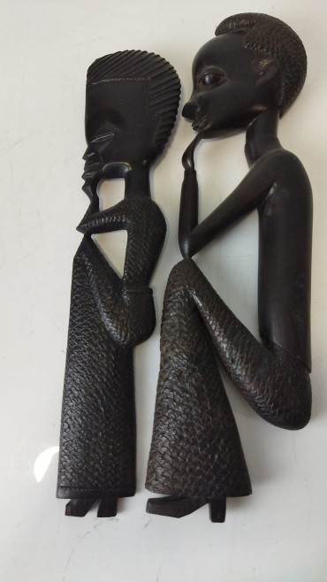 Duas esculturas de suspensão 