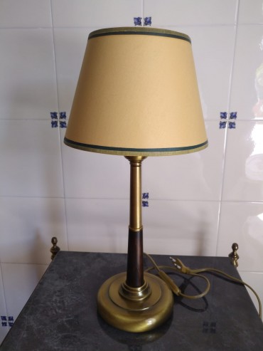 Candeeiro de mesa 