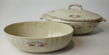 Terrina e terrina sem tampa