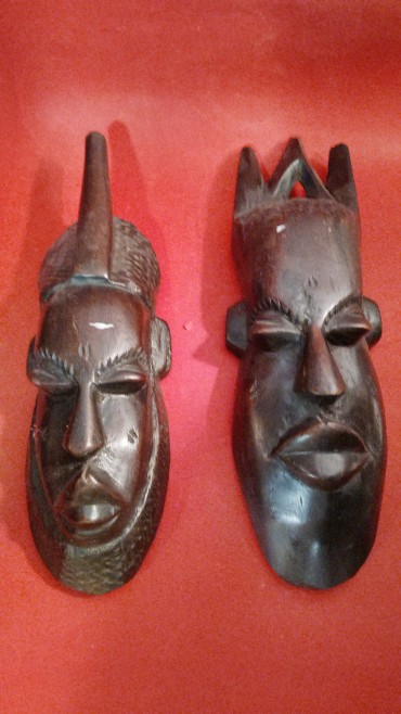 Duas máscaras