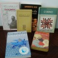 LOTE DIVERSO DE LIVROS