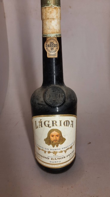 Vinho do Porto Lágrima – Adriano Ramos Pinto