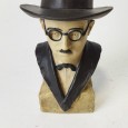 Busto de Fernando Pessoa 