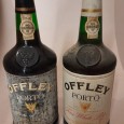 Duas (2) Garrafas de Vinho do Porto Offley	