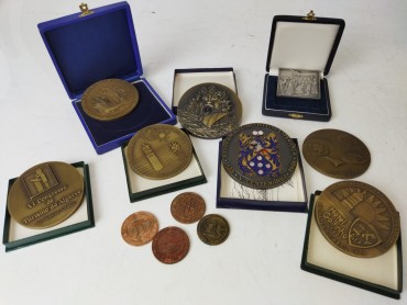 Doze medalhas 