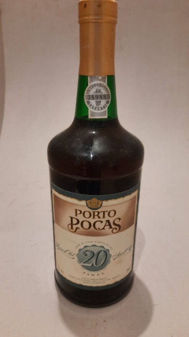 Garrafa de Vinho do Porto Poças com 20 Anos