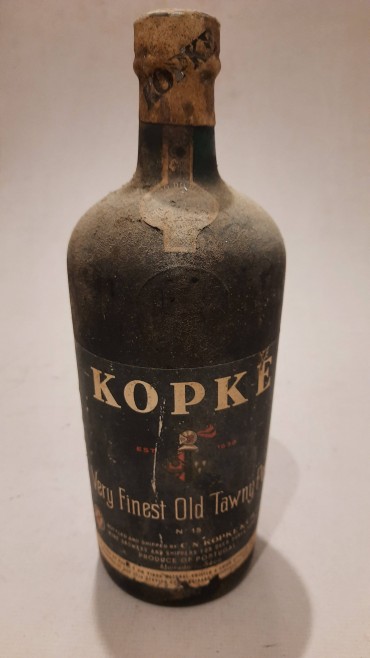 Garrafa muito Antiga de Vinho do Porto Kopke