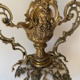 Ânfora porcelana e bronze  