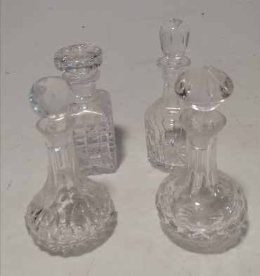 Quatro frascos 