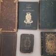 Seis (6) livros de Orações em Francês, Inglês e Italiano