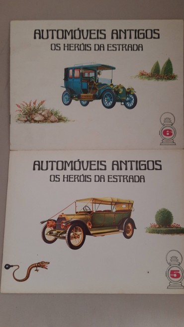 Dois Livros sobre Automóveis Antigos