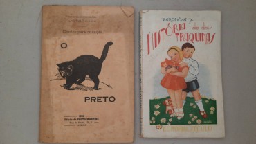 Dois Livros antigos de Historias para Crianças