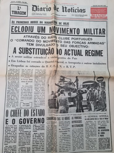 DIÁRIO DE NOTÍCIAS DE 25 -4- 1974
