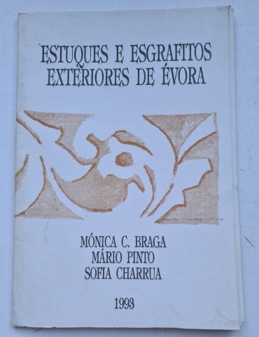 ESTUQUES E ESGRAFITOS EXTERIORES DE ÉVORA