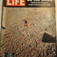 LIFE MAGAZINE AUGUST 8, 1969 (ON THE MOON - FOOTPRINTS AND PHOTOGRAPHS BY NEIL ARMSTRONG AND EDWIN ALDRIN)