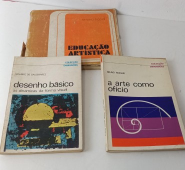 Três livros sobre arte 