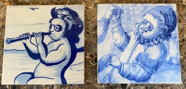 Dois azulejos figuras 