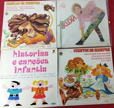 VINIL - 4 DISCOS DE CRIANÇA