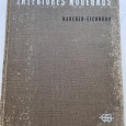INTERIORES MODERNOS