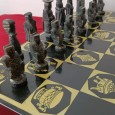 Tabuleiro de xadrez e peças 