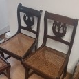 Três cadeiras «Cisnes»