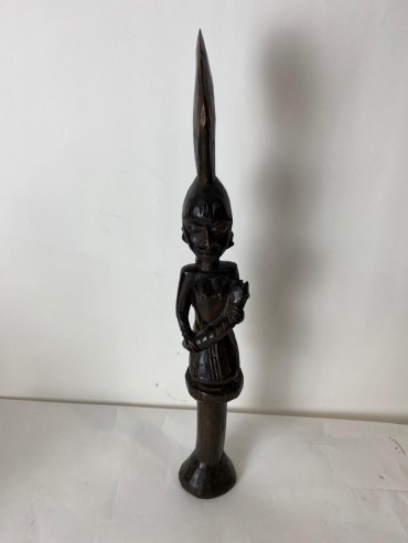 Estatueta Africana em madeira 