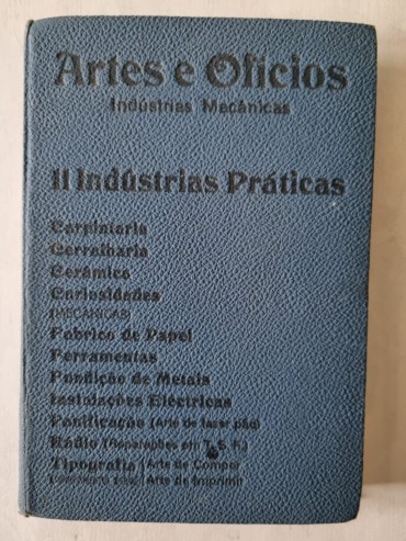 ARTES E OFICIOS 