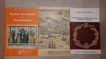 3 (Três) Livros sobre Portugal