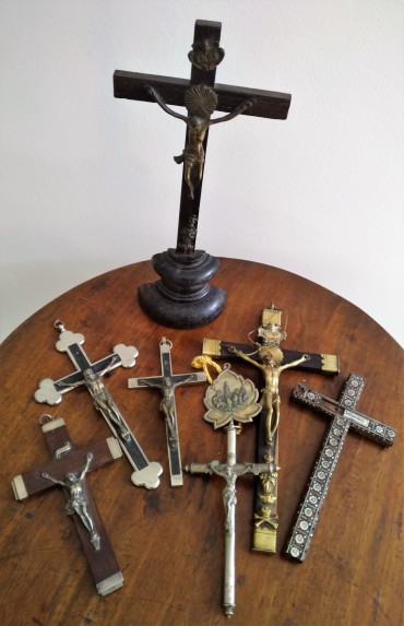 Sete Crucifixos variados