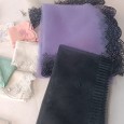 Lote de nylons, rendas e mouchoirs de dame 