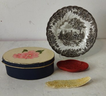 Prato, língua de peixe, caixa e covilhete