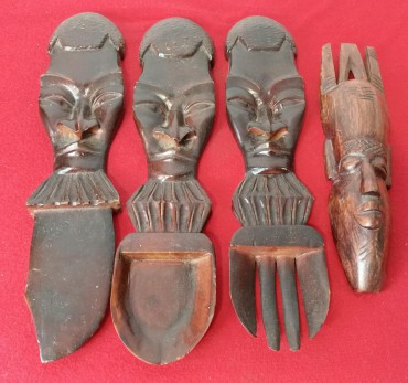 Quatro utensílios 