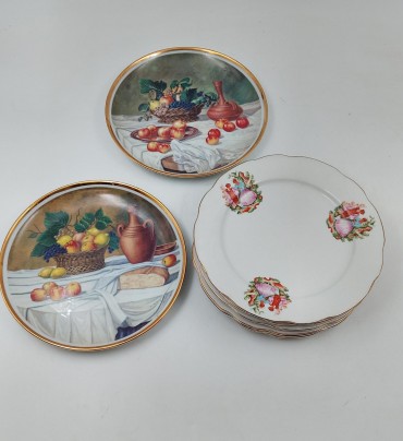 Oito pratos porcelana europeia