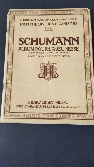 Schumann - Livro de partituras