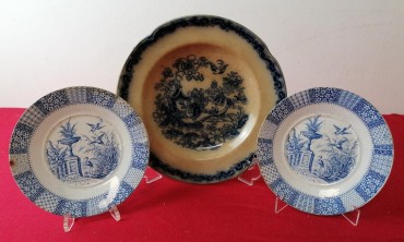Três pratos 